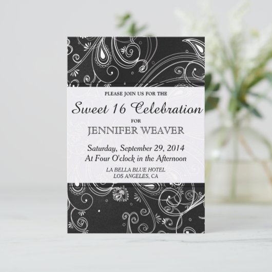 Ontwerp voor zwarte en witte moderne cirkels kaart (Staand voorkant)