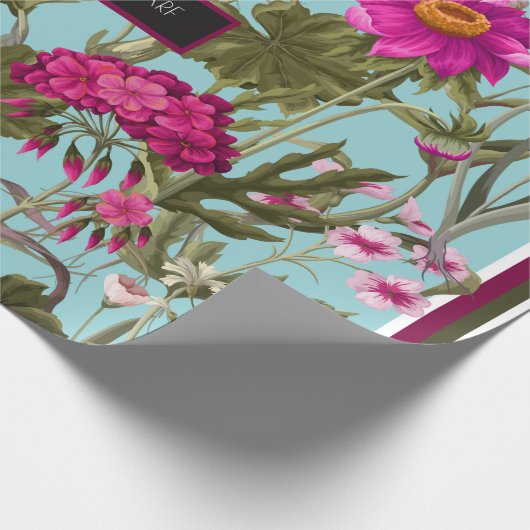 Ontwerpsjaal met geraniums en wilde bloemen. Tren Cadeaupapier (Hoek)