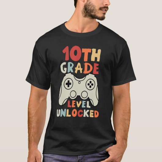 Onvergrendelde gamer met 10e graad eerste dag van  t-shirt (Voorkant)