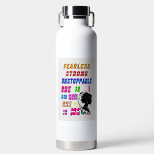 Onverschrokken sterk, onstuitbaar is ze waterfles