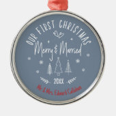 "Onze 1e Kerstmis Getrouwd" Wit Quote Naam Metalen Ornament (Voorkant)