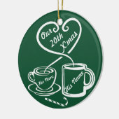 Onze 20e Kerstmis Keramisch Ornament (Links)