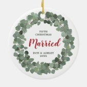 Onze 5e kerstvrouw, speciaal gepersonaliseerd Sage Keramisch Ornament (Achterkant)