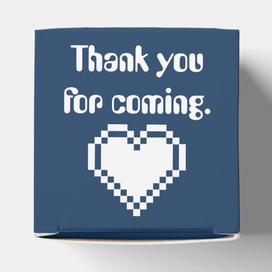 Onze 8-Bit Hearts in Navy Favor Box Bedankdoosjes (Bovenkant)