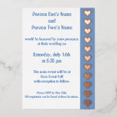 Onze 8-bit Hearts in Periwinkle Folie Invitation Folie Uitnodiging (Voorkant)