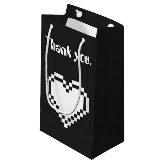 Onze 8-bits harten in Black Gift Bag Klein Cadeauzakje (Voorkant Gekanteld)