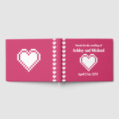 Onze 8-bits harten in Raspberry Guest Book Gastenboek (Volledig)