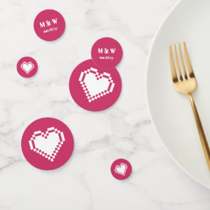 Onze 8-bits harten in Raspberry Table Confetti