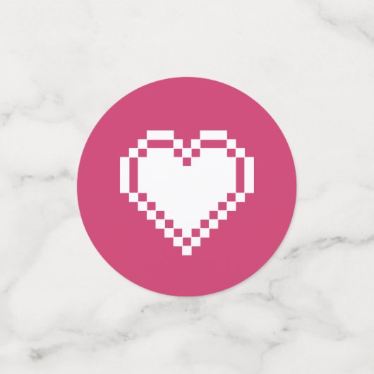Onze 8-bits harten in Raspberry Table Confetti (Kleine voorkant)
