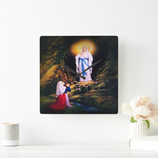 Onze dame van Lourdes Vierkante Klok (Huis)