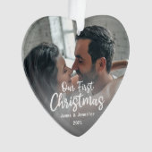 Onze eerste aangepaste kerstfeestnamen en foto's ornament (voorkant)
