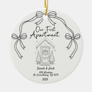 Onze Eerste Appartement Aangepaste Jaar & Namen Keramisch Ornament