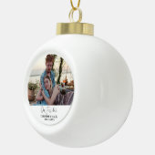 Onze eerste date Foto Paar kerst Keramische Bal Ornament (Rechts)