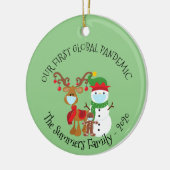 Onze eerste Global Pandemic Custom Snowman 2020 Keramisch Ornament (Links)