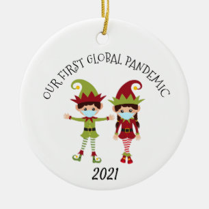 Onze eerste Global Pandemic Elf 2021 Keramisch Ornament