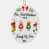 Onze eerste kerst als een gezin van vier en twee h keramisch ornament (Rechts)