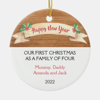 Onze eerste kerst als familie van 4 keramisch ornament