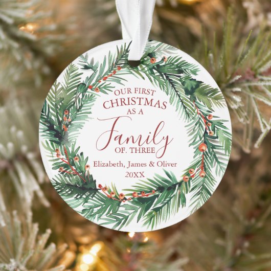 Onze Eerste Kerst Als Familie Van Drie Foto Ornament (Boom)