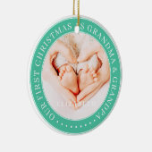 Onze eerste kerst als grootmoeder en opa simpel keramisch ornament (Rechts)