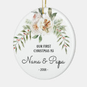 Onze eerste kerst als grootouders Nana en Papa Keramisch Ornament (Links)