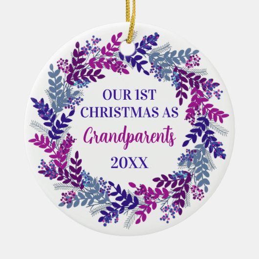 Onze eerste kerst als grootouders Paarse Wreate Keramisch Ornament (Voorkant)
