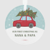 Onze eerste kerst als grootouders rode autoboom ornament (achterkant)