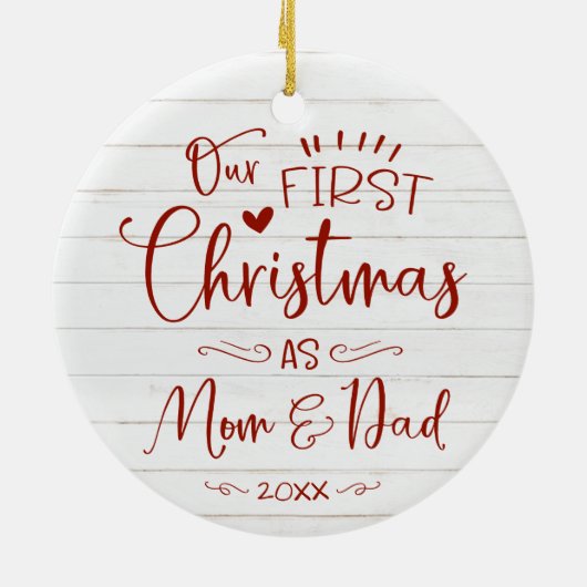 Onze eerste kerst als mam- en pap-boerderij keramisch ornament (Achterkant)