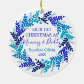 Onze eerste kerst als mama papa Blue Wreate Keramisch Ornament (Achterkant)