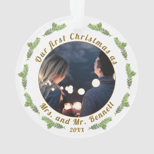 Onze eerste kerst als mevrouw. & Mr Wedding Foto Ornament (achterkant)