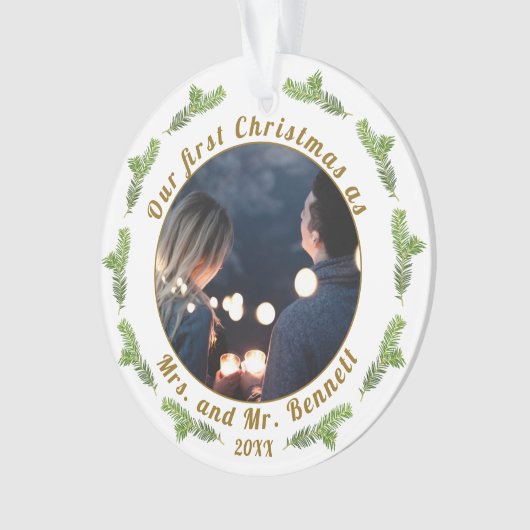 Onze eerste kerst als mevrouw. & Mr Wedding Foto Ornament (voorkant)