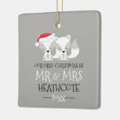 Onze eerste kerst Arctic Fox gepersonaliseerd Keramisch Ornament (Links)
