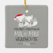 Onze eerste kerst Arctic Fox gepersonaliseerd Keramisch Ornament (Voorkant)