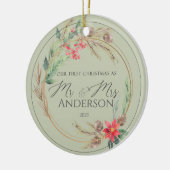 Onze eerste kerst bruiloft foto Mr Mrs. Keramisch Ornament (Links)