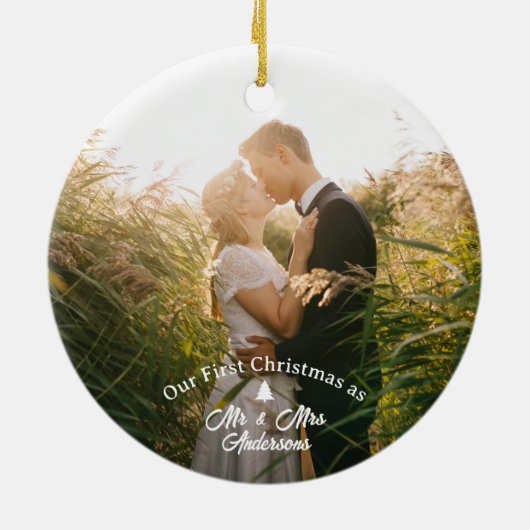 Onze eerste kerst getrouwde elegante script foto keramisch ornament (Achterkant)