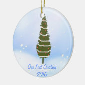 Onze eerste kerst in 2010 keramisch ornament (Links)