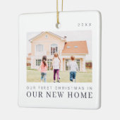 Onze eerste kerst in onze nieuwe moderne thuisarch keramisch ornament (Links)