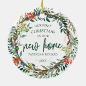 Onze eerste kerst in onze nieuwe roestrijke adem keramisch ornament (Achterkant)