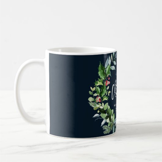 Onze eerste kerst krans bruiloft aankondiging koffiemok (Links)