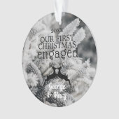 Onze eerste kerst met Pine Trees Winter B&W Ornament (voorkant)