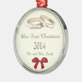 Onze eerste kerst met ringen en boegversiering metalen ornament (Links)