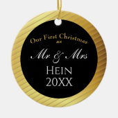 Onze eerste kerst Mr en Mrs Classy Gold Keramisch Ornament (Voorkant)