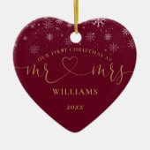 Onze eerste kerst Mr. Mrs. Gold Heart Script Sneeu Keramisch Ornament (Voorkant)