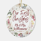 Onze eerste kerst Mr & Mrs Roos krans Keramisch Ornament (Links)