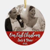 Onze eerste kerst Passen getrouwd gepersonaliseerd Keramisch Ornament (Voorkant)