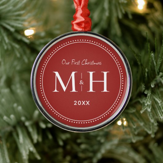 Onze eerste kerst Passen getrouwd Monogram rood Metalen Ornament (Boom)