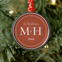 Onze eerste kerst Passen getrouwd Monogram Terraco Metalen Ornament