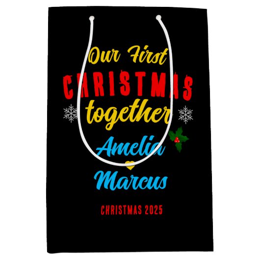 Onze eerste kerst samen met sneeuwvlokken medium cadeauzakje (Voorkant)