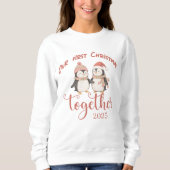 Onze eerste kerst samen. Pinguïn koppel ontwerp Trui (Voorkant)