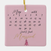 Onze eerste kerst trouwde met een rode pagode keramisch ornament (Voorkant)