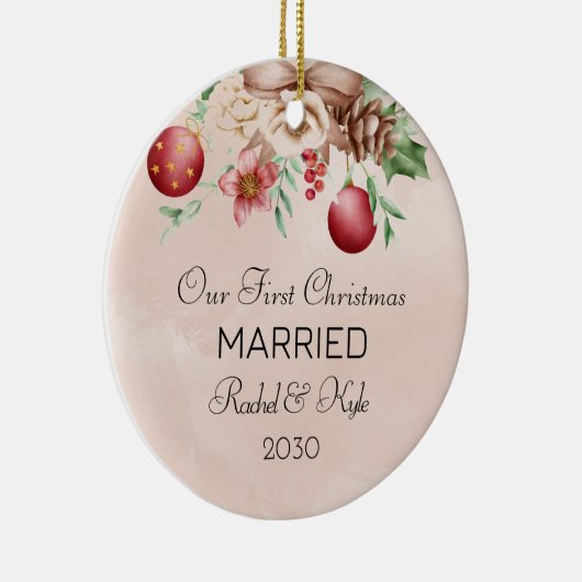 Onze eerste kerst trouwde met verloofde bloemen keramisch ornament (Rechts)